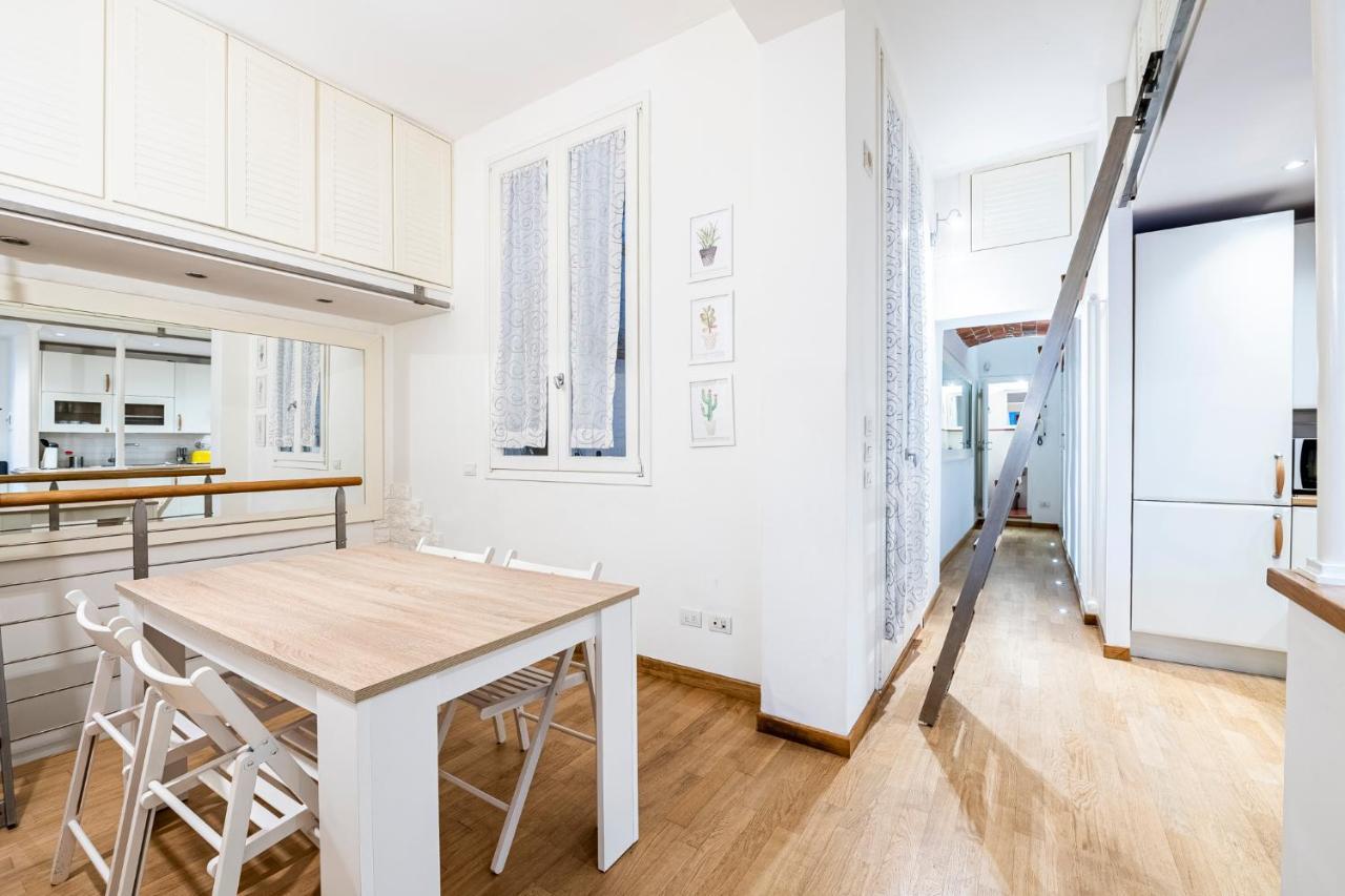 Nicola's - Doppia Con Giardino Privato *