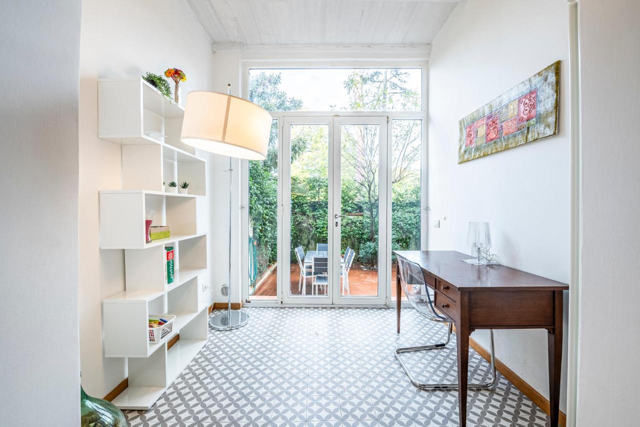 Nicola's - Doppia Con Giardino Privato