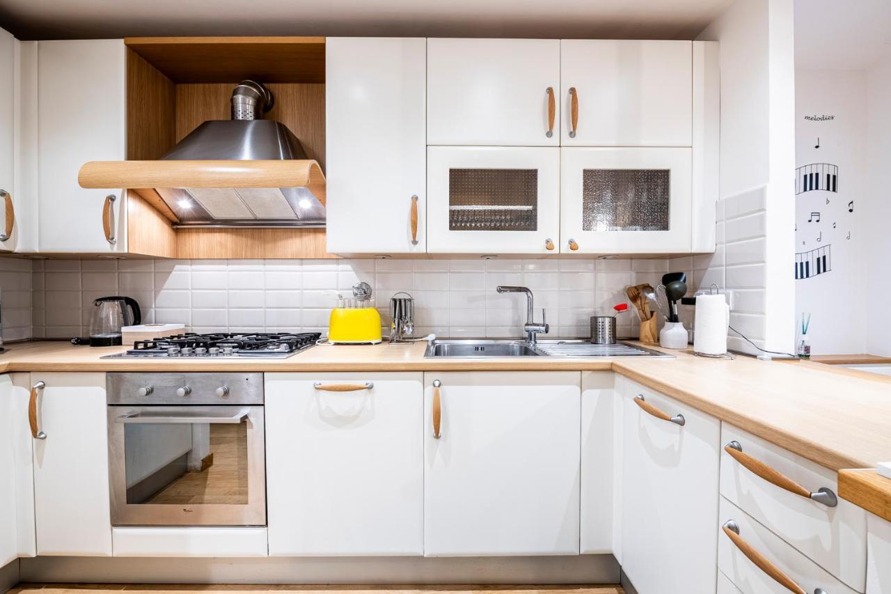 Nicola's - Doppia Con Giardino Privato Apartamento